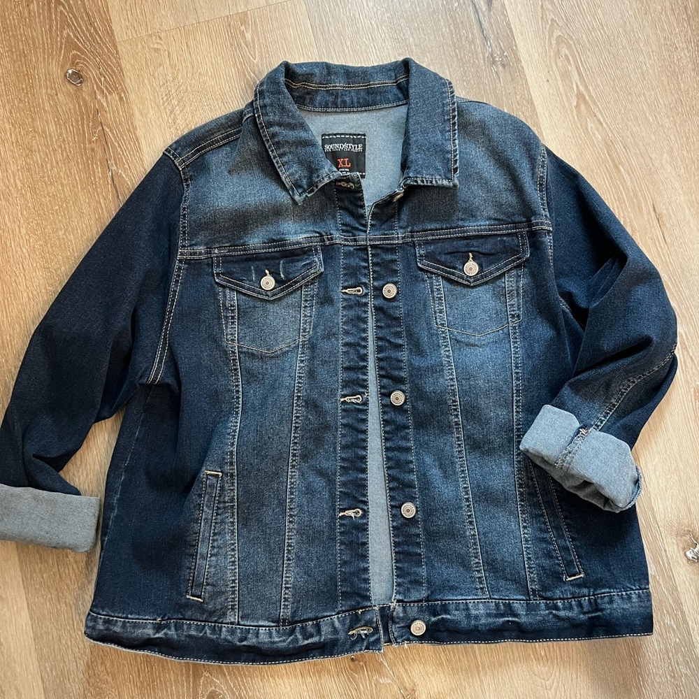 Women’s Denim Jacket - Great Condition